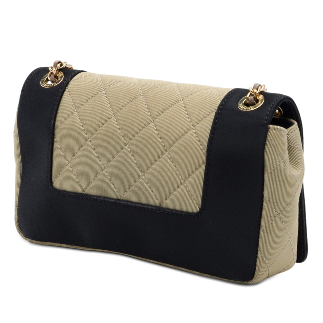 Chanel Small Matelassé Bicolor Grosgrain Mademoiselle Simple rabat