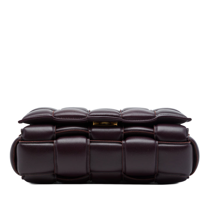 Bottega Veneta Intrecciato Padded Cassette Sac nappa Rouge – vue 3 – GABY PARIS