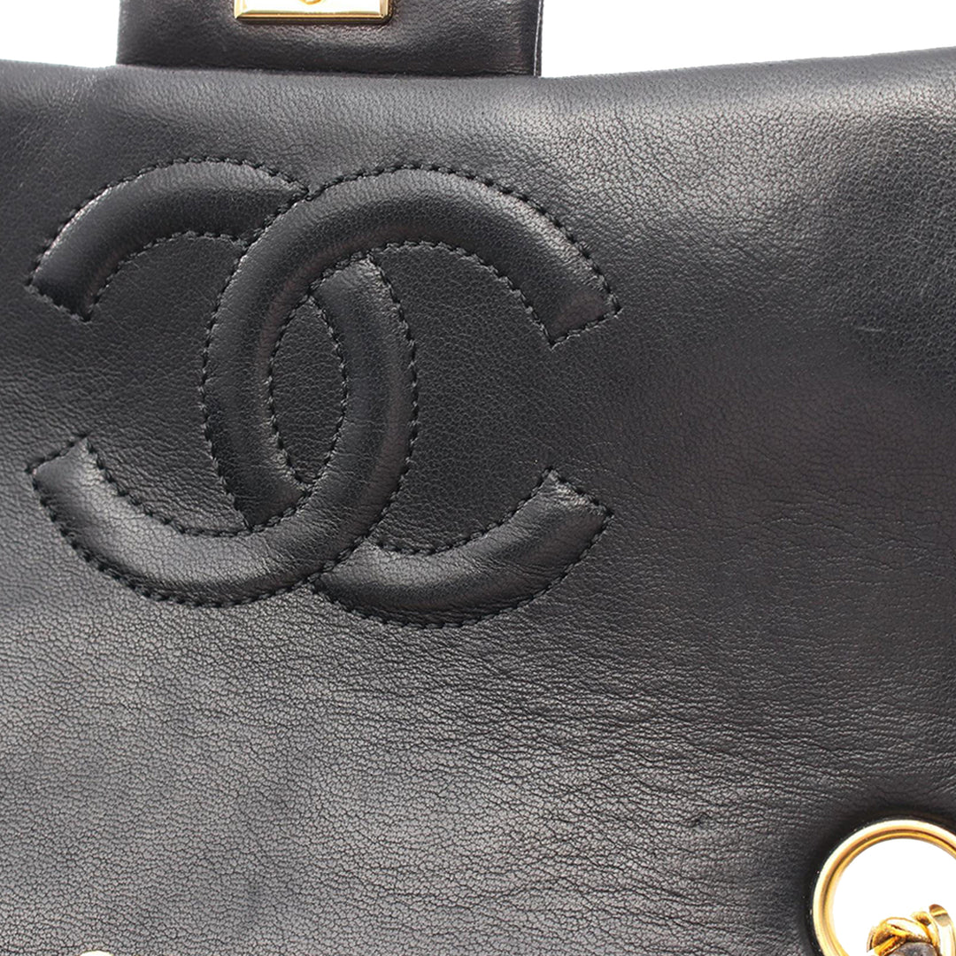 Chanel Mini Square Classic Cuir d’agneau Simple rabat