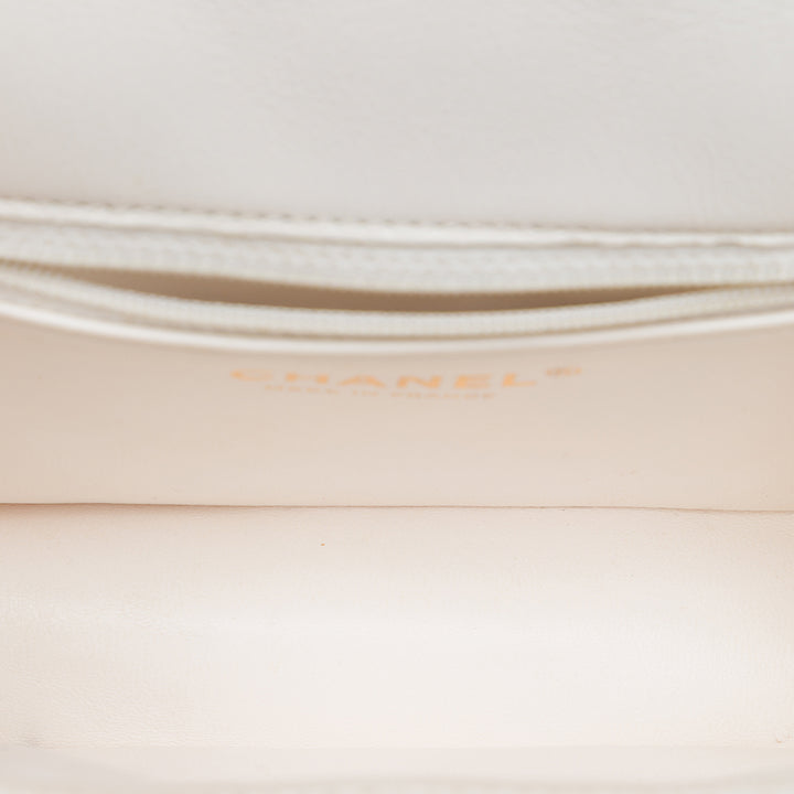 Chanel Matelassé Sweet à rabat Mini Cuir caviar