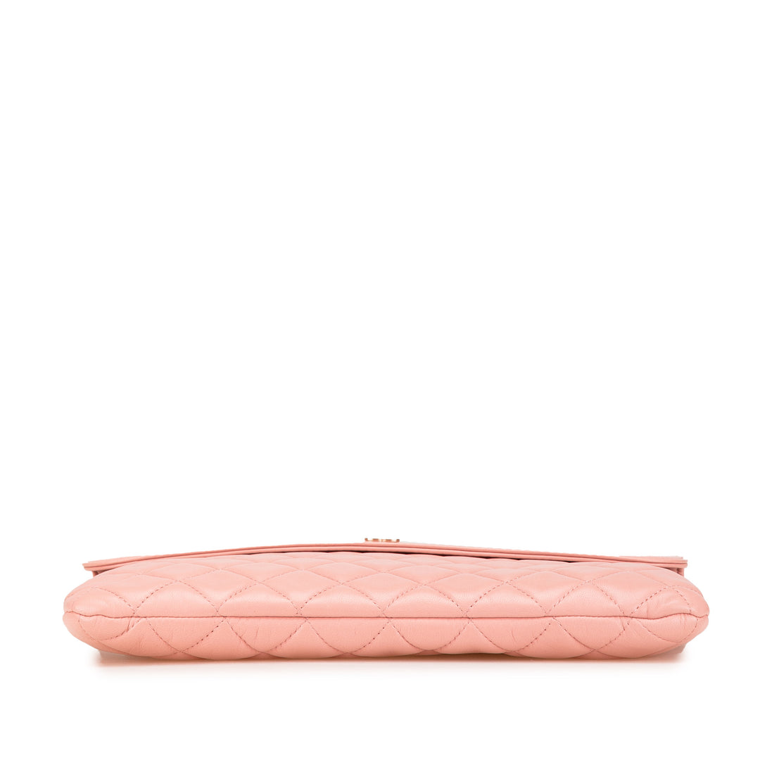 Medium Quilted Lambskin Flap O Case Clutch Pink - Gaby Paris