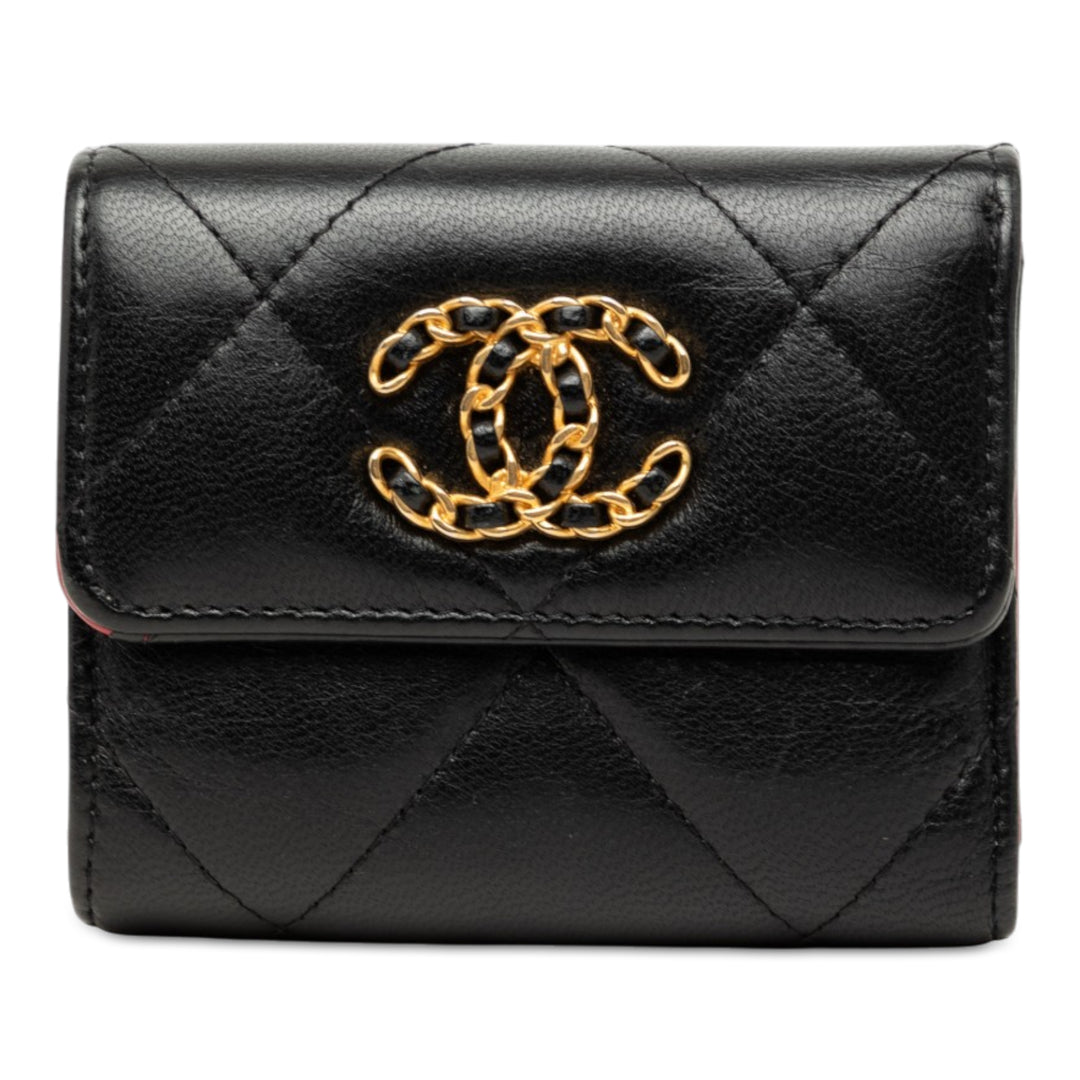 Chanel Matelassé 19 à rabat Portefeuille Cuir d'agneau