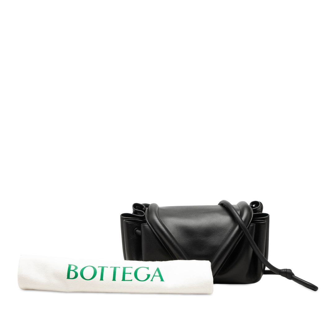 Bottega Veneta Small Cuir d'agneau Beak Sac porté croisé