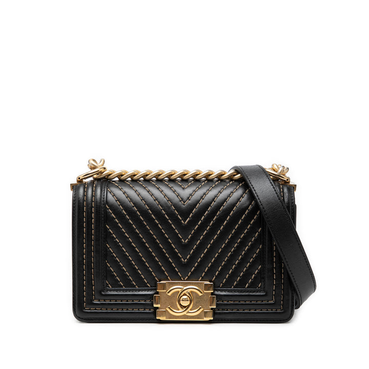 Chevron Surpiqué Boy à rabat Petit Cuir d'agneau Noir