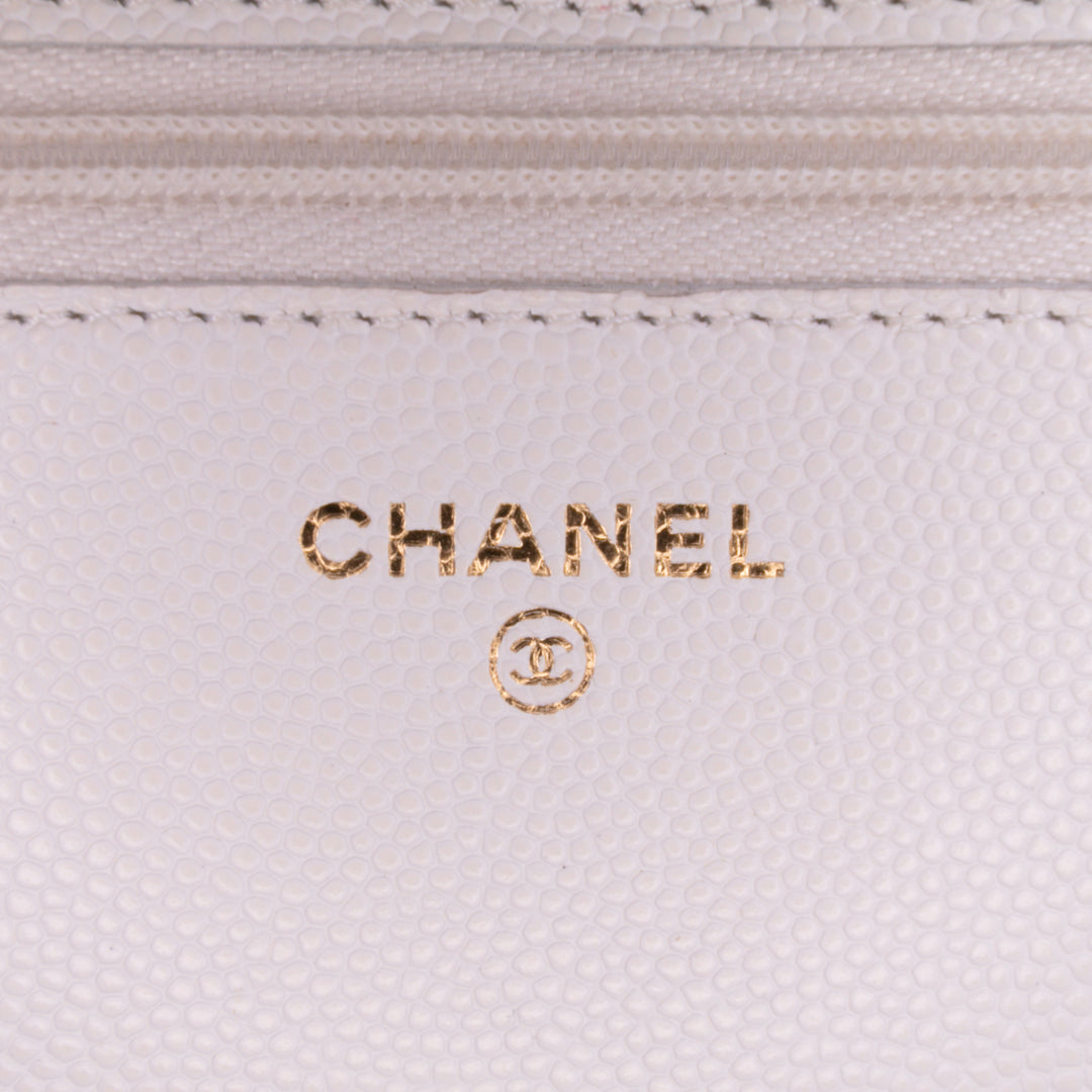 Chanel CC Quilted Caviar Coco Casino Wallet on Chain Blanc – GABY PARIS Authentique