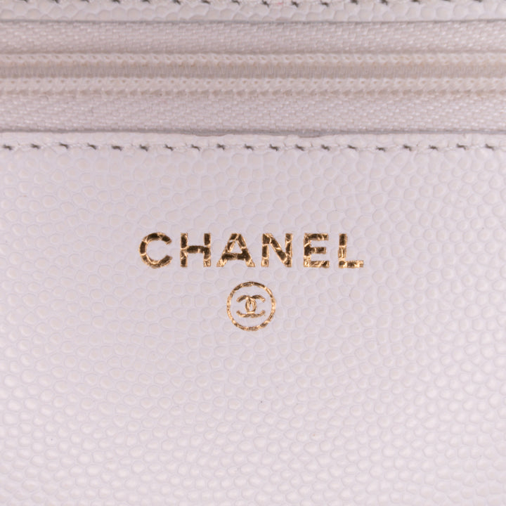 Chanel CC Quilted Caviar Coco Casino Wallet on Chain Blanc – GABY PARIS Authentique