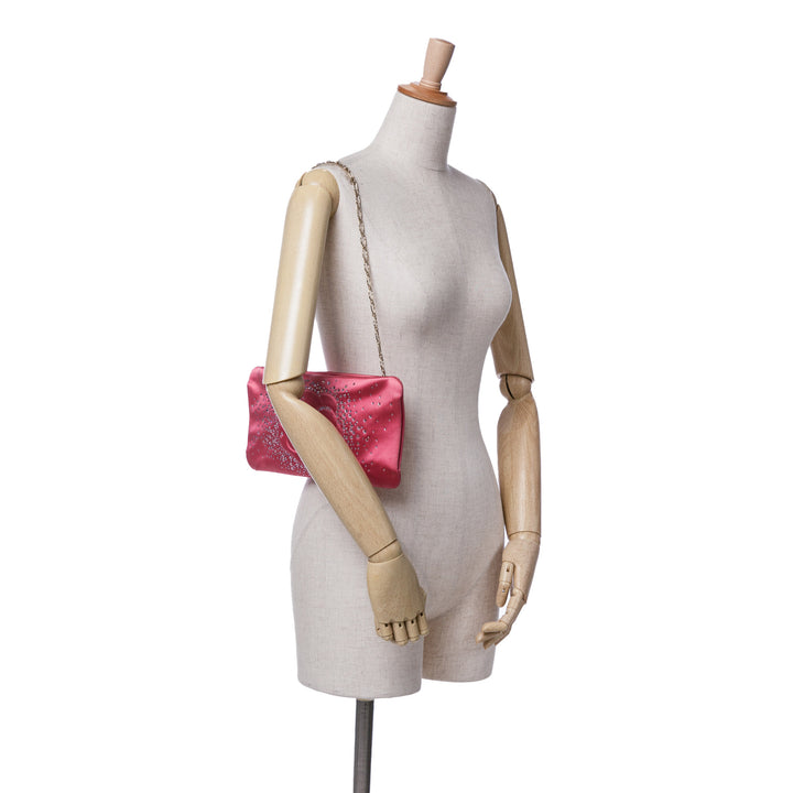 Chanel Satin Diamante Camellia Pochette with Chain Rose – GABY PARIS Authentique