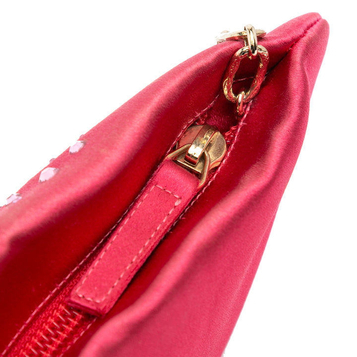 Chanel Satin Diamante Camellia Pochette with Chain Rose – GABY PARIS Authentique