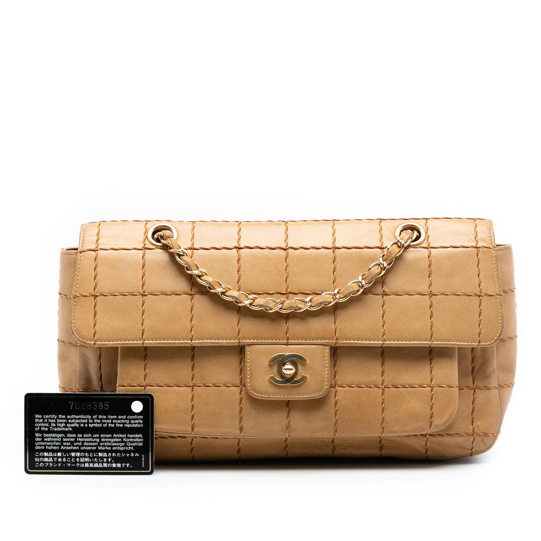 Chanel Chocolate Bar Cuir d’agneau Wild Stitch Chain à rabat