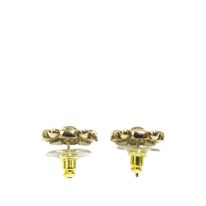 Chanel CC Brass Resin et Perles fantaisie Snowflake fermoir poussette Boucles d'oreilles Doré – vue 6 – GABY PARIS