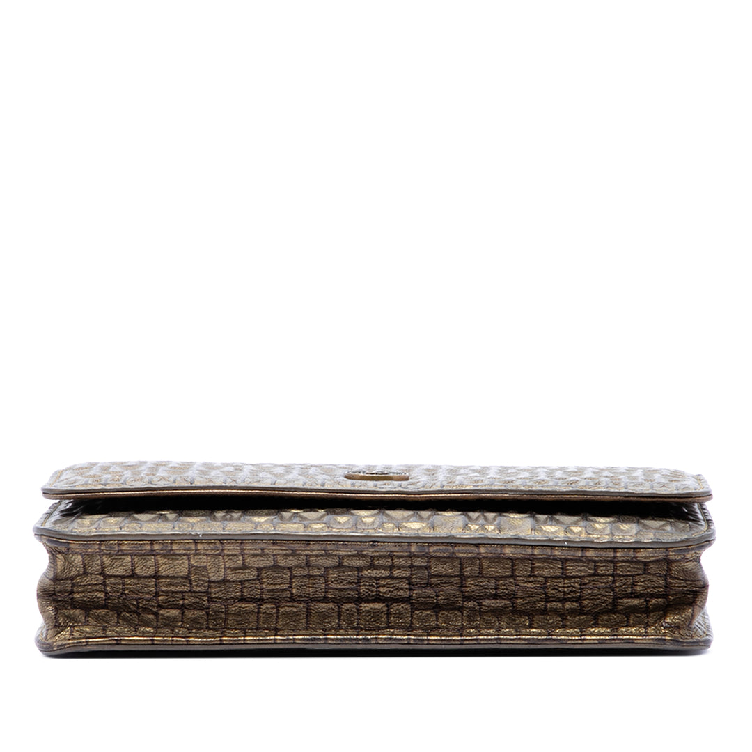 Chanel CC embossé Métallisé Wallet on Chain Cuir d'agneau Doré – vue 3 – GABY PARIS