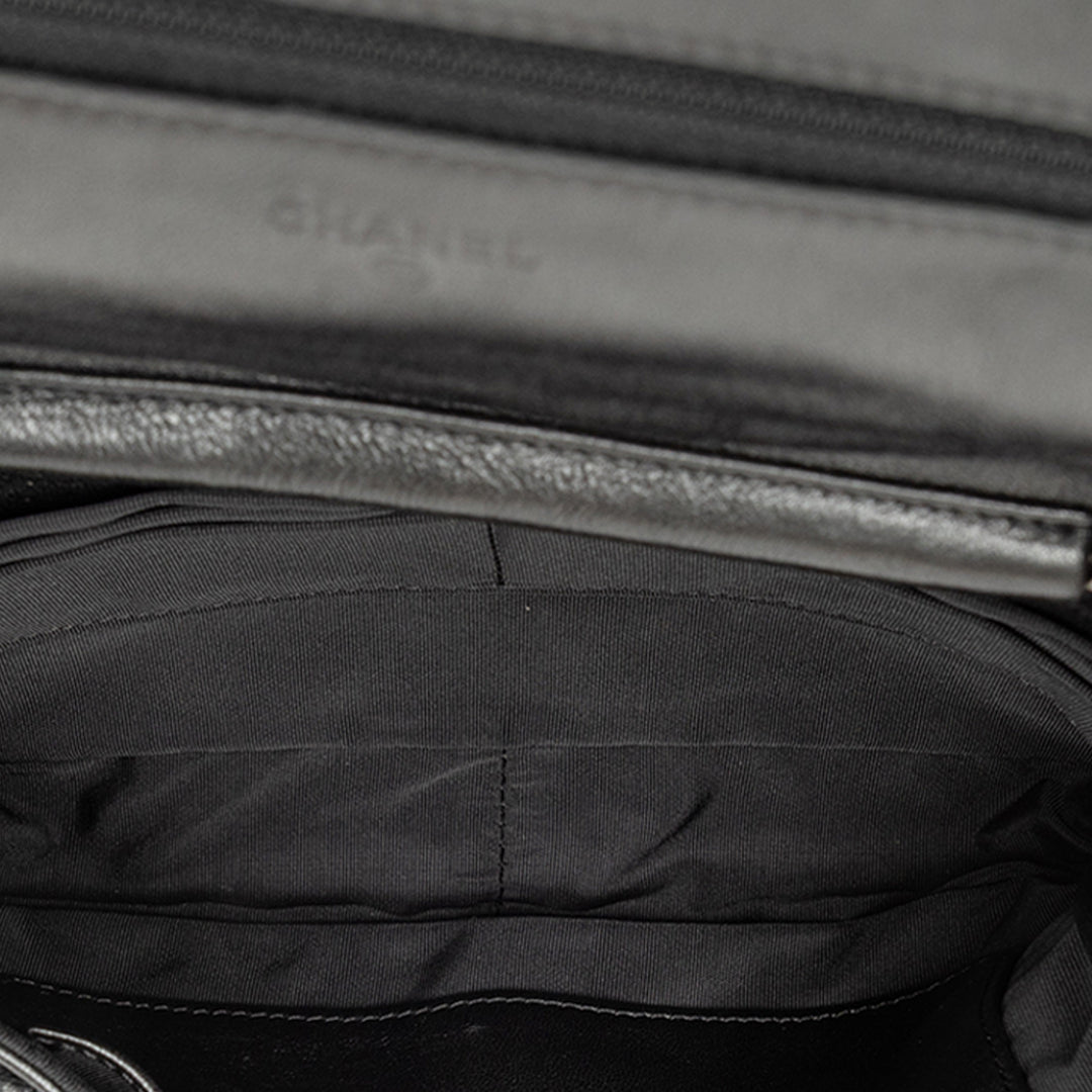 Chanel CC Matelassé Cuir d'agneau Rabat intégral Wallet on Chain