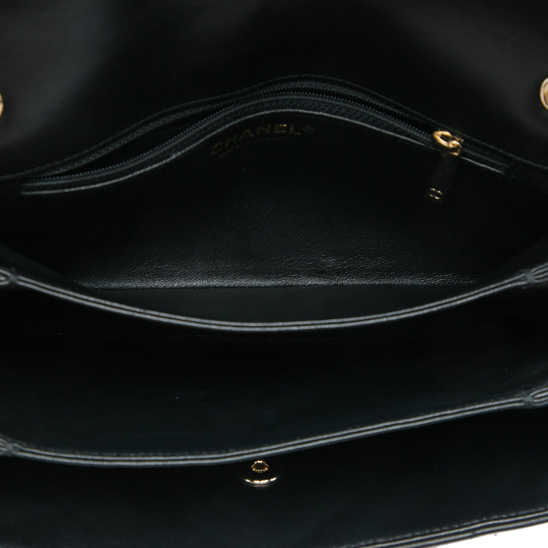 Chanel Matelassé 3 Compartment à rabat Moyen Cuir d'agneau Noir – vue 4 – GABY PARIS