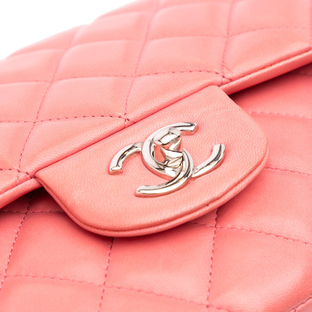 Jumbo Classic Lambskin Double Flap Pink - Gaby Paris