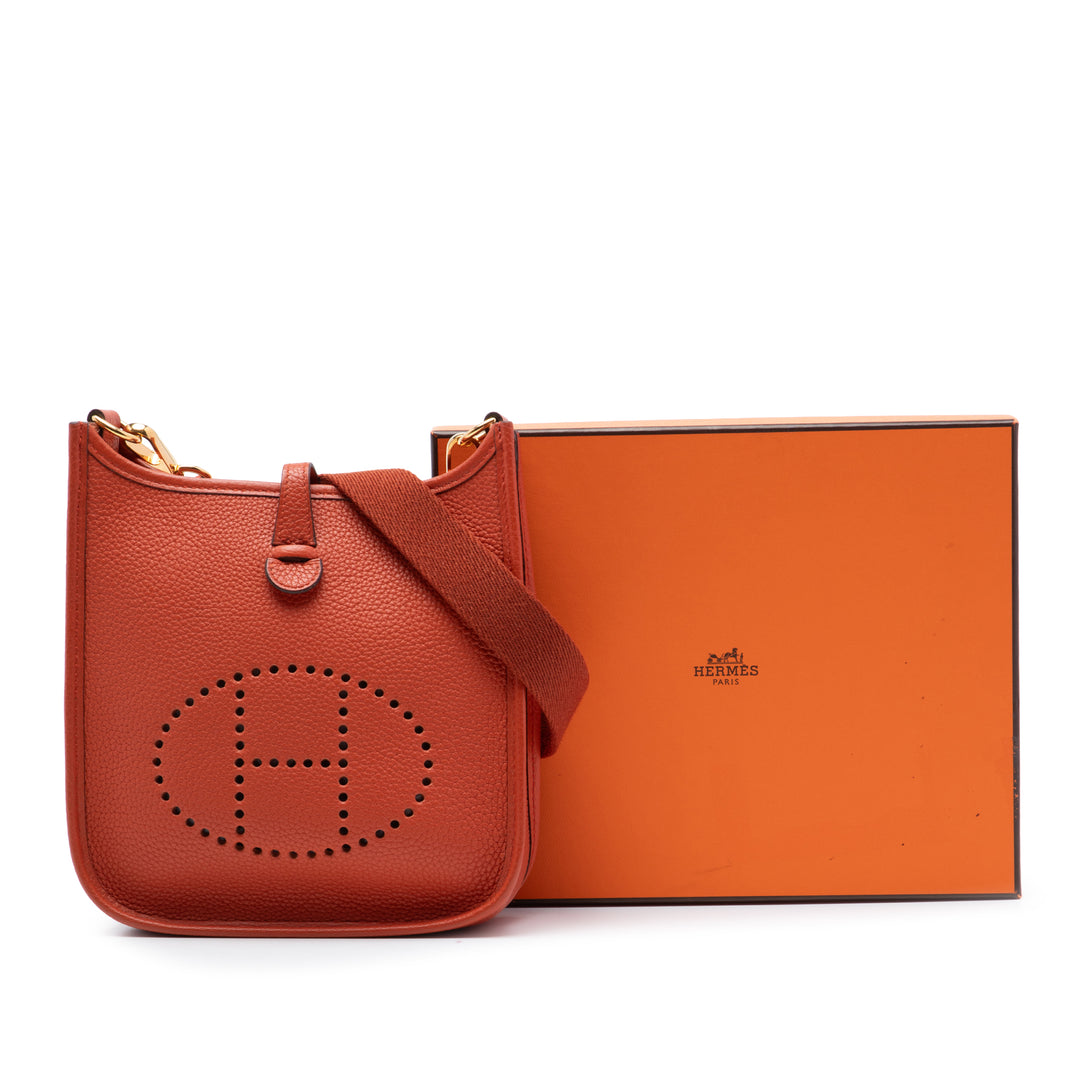 Evelyne 16 TPM Clémence Orange