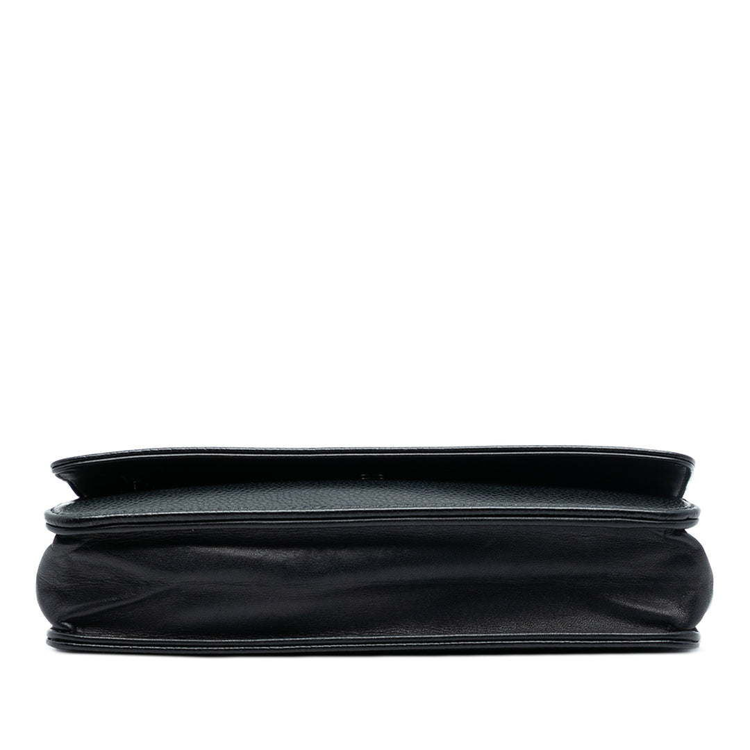 Chanel CC Caviar Wallet on Chain