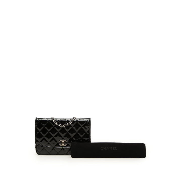 Chanel CC Matelassé Cuir verni Brilliant Wallet on Chain