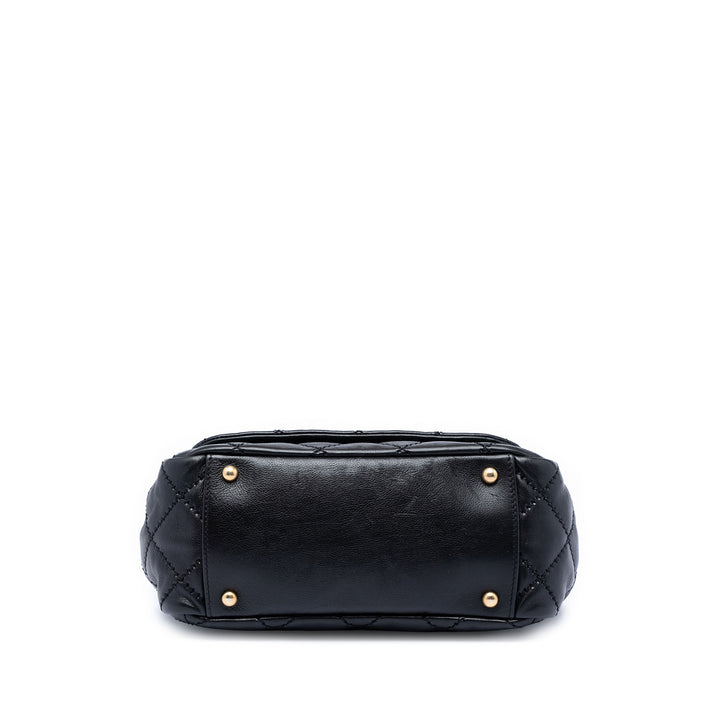 Chanel Matelassé Cuir de veau Stitch Retro Chain Accordion à rabat