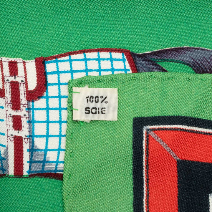 Hermès Couvertures Et Tenues De Jour Foulard 90 Vert – vue 3 – GABY PARIS