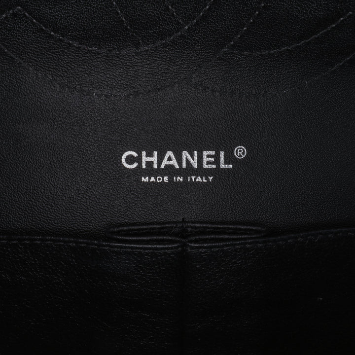 Jumbo Classic Patent Double Flap Black - Gaby Paris