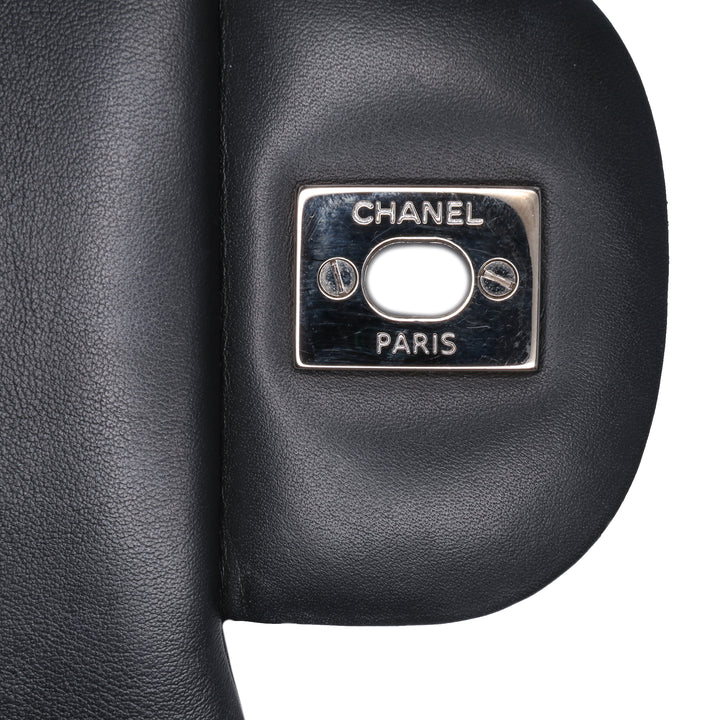 Jumbo Classic Patent Double Flap Black - Gaby Paris