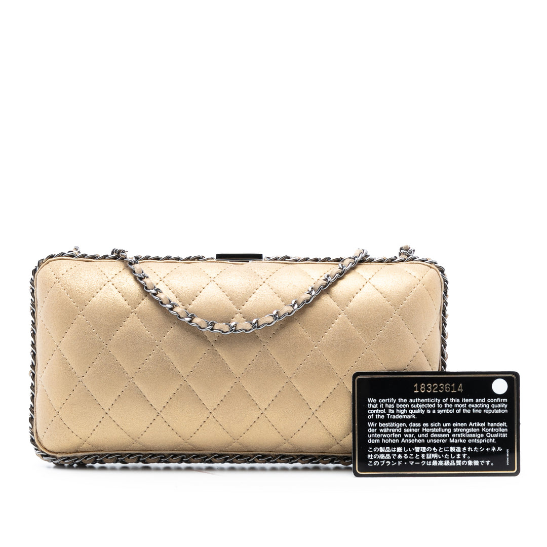 Chanel Matelassé Metallic Daim Sac rond à chaîne Evening Pochette avec chaîne – GABY PARIS Authentique