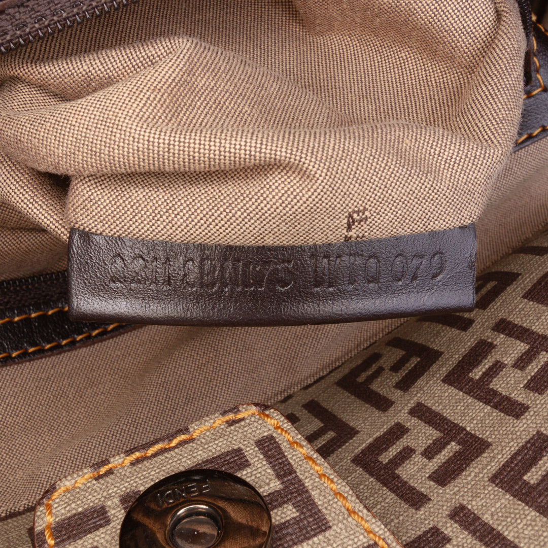 Fendi Zucchino Nylon et Spalmati Grande Pillow Cabas