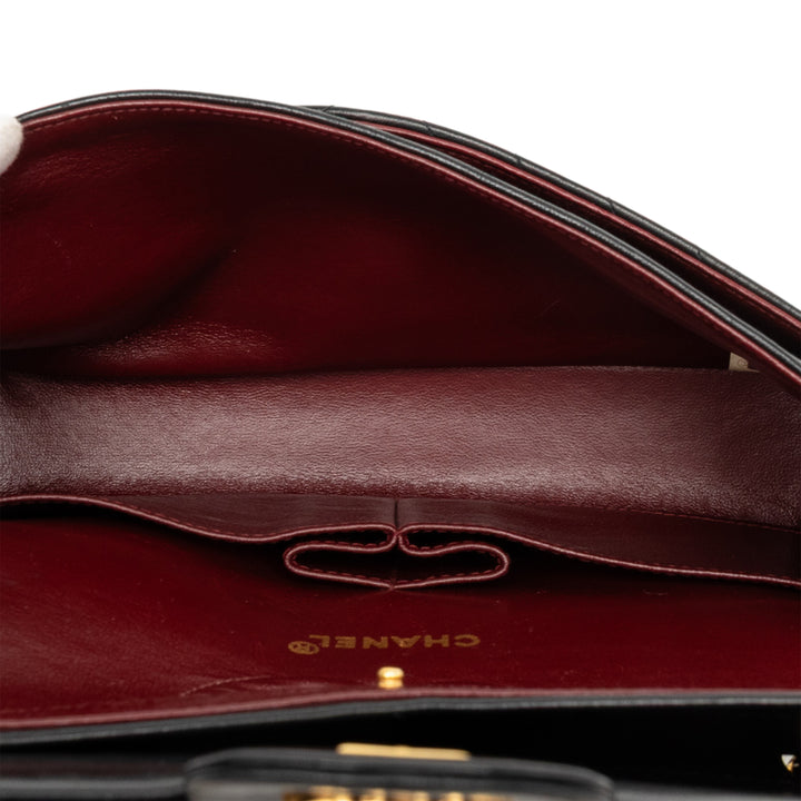 Chanel Medium Classic Chevron Cuir d’agneau Double rabat