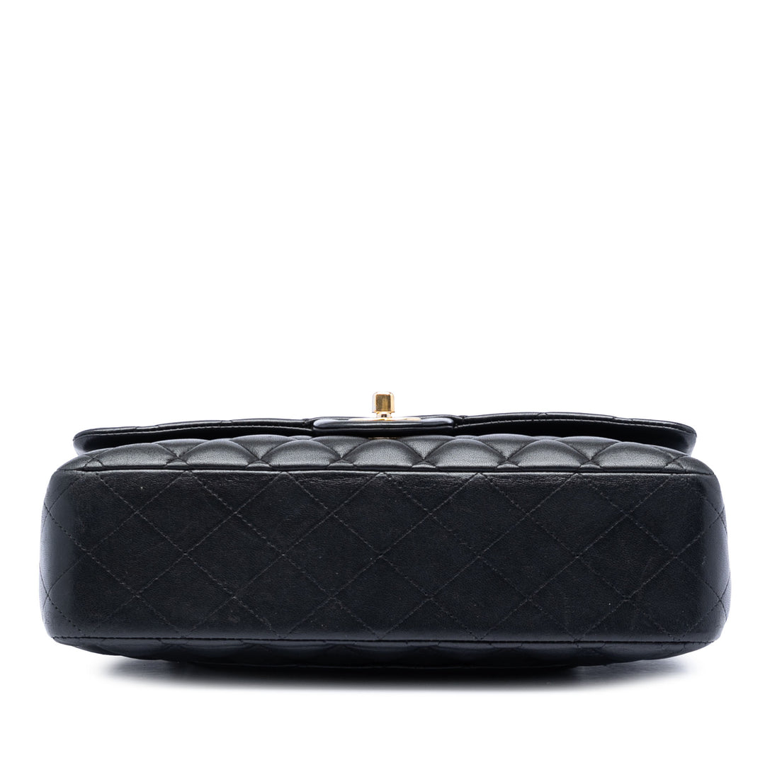Chanel Medium Classic Cuir d’agneau Double rabat