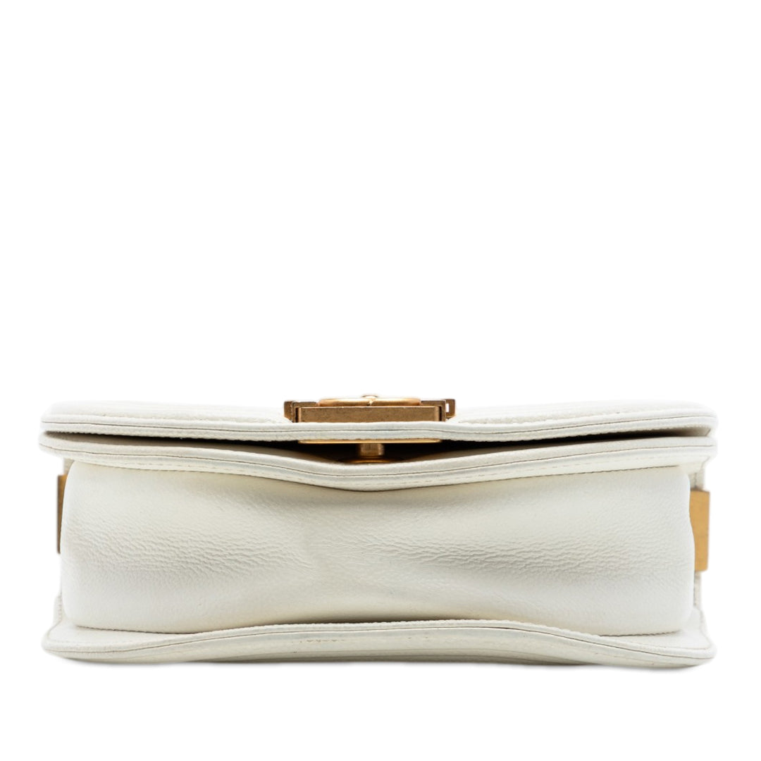 Chanel Mini Matelassé Caviar Boy Messenger Sac