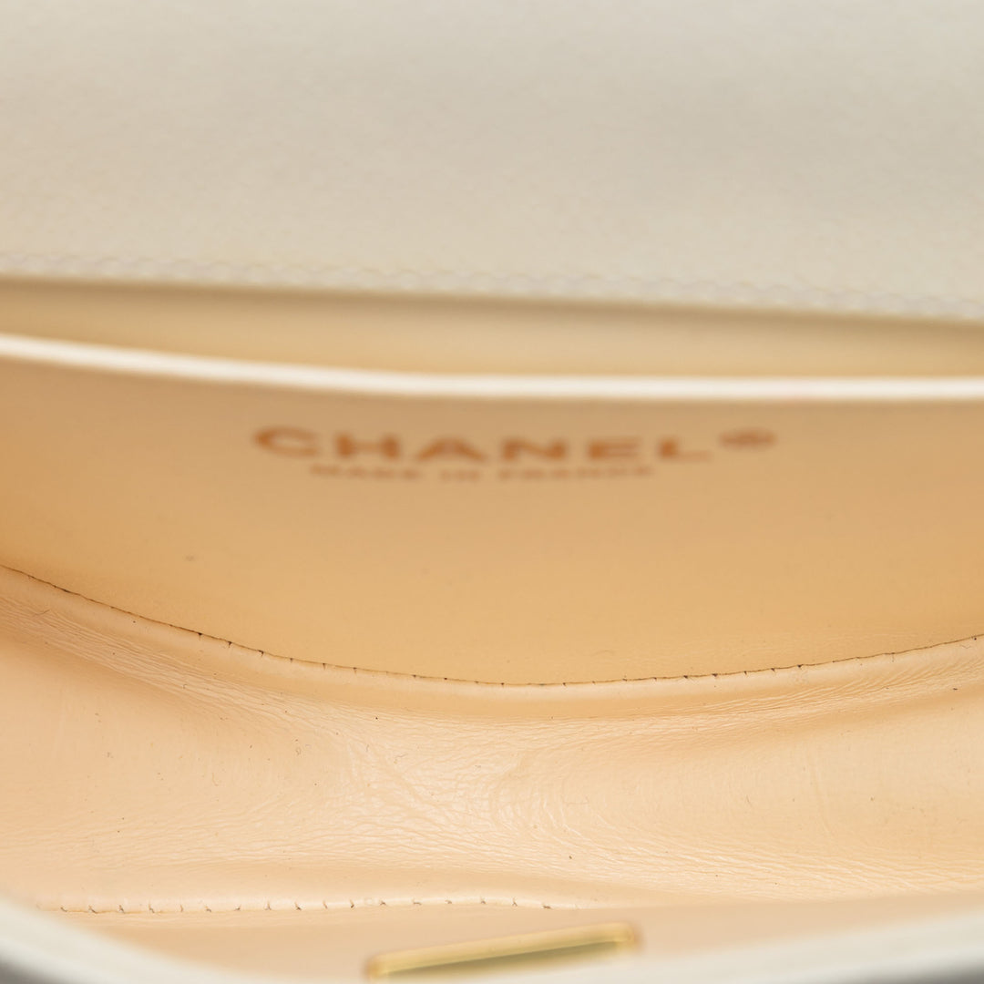 Chanel Mini Matelassé Caviar Boy Messenger Sac