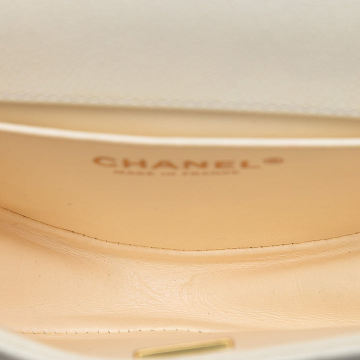 Chanel Mini Matelassé Caviar Boy Messenger Sac