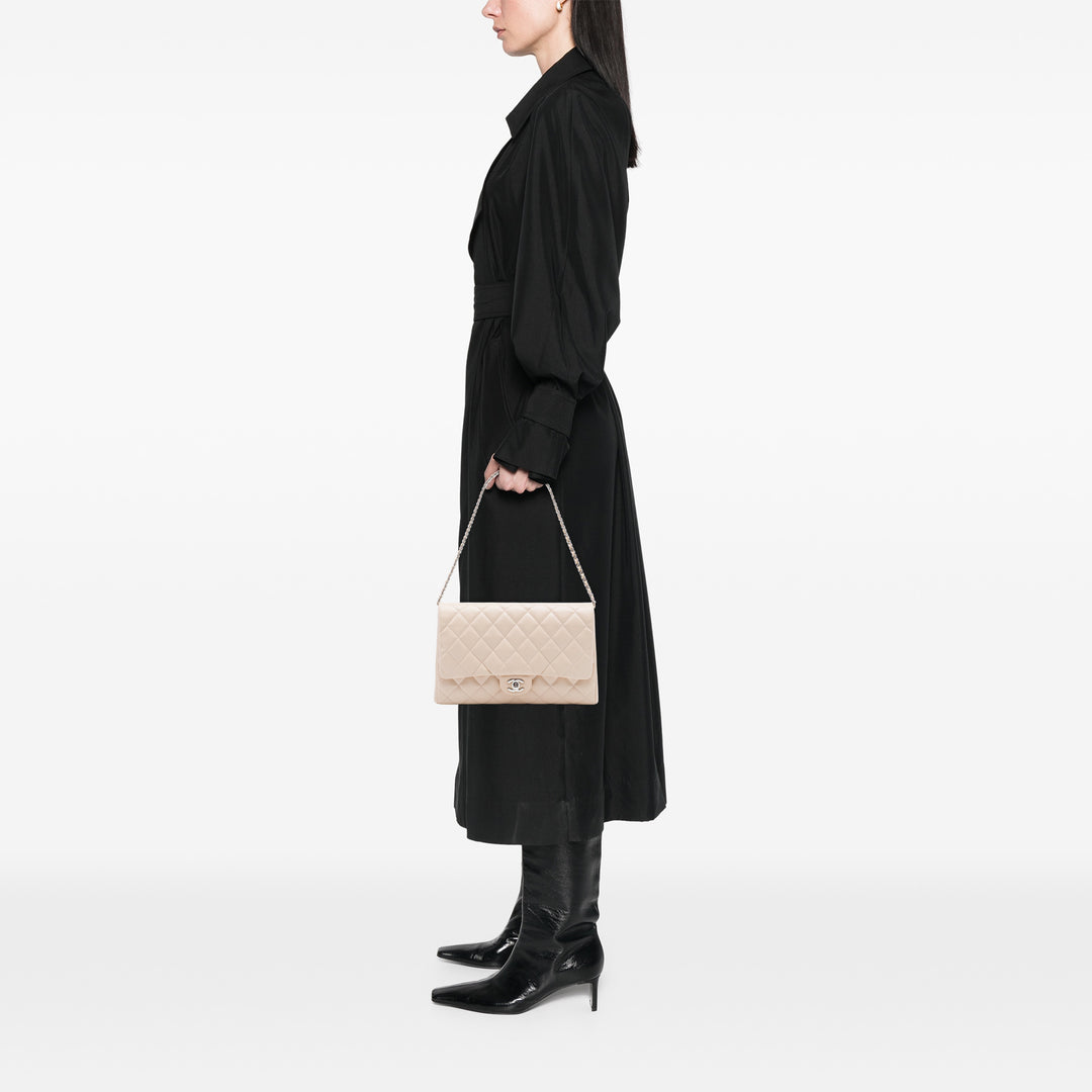 Matelassé à rabat Pochette avec chaîne Cuir caviar Marron