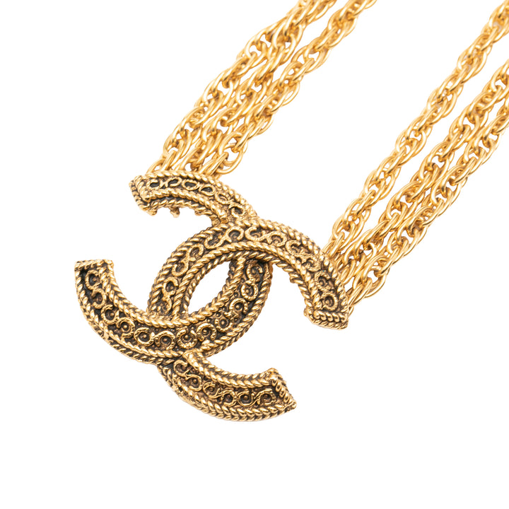 Chanel CC plaqué Deca Triple Link Chaîne Collier Doré – vue 4 – GABY PARIS