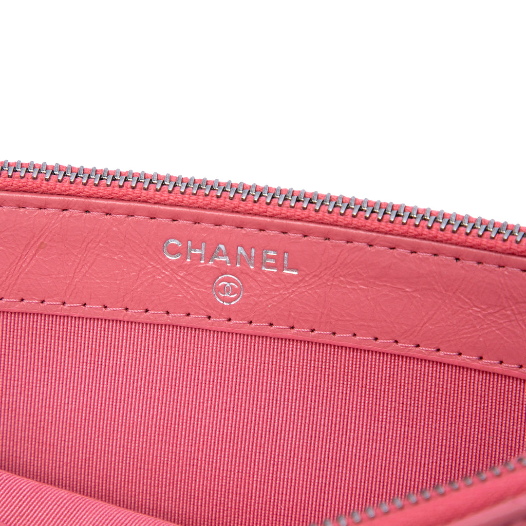 Chanel Matelassé vieilli Cuir de veau Gabrielle Double Zip Pochette avec chaîne