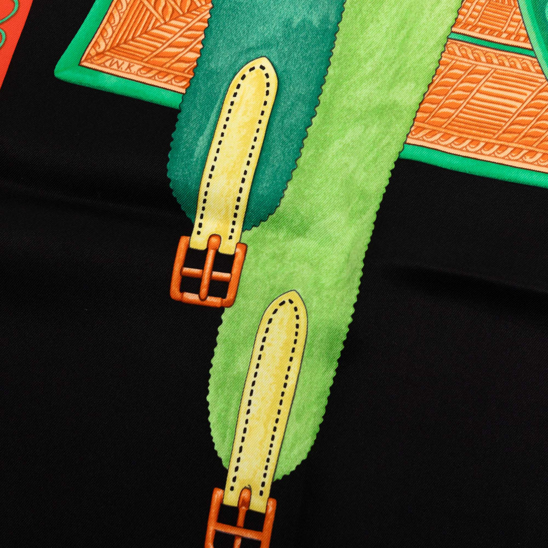 Hermès Carré Selle d Officier En Tenue 70 Grande Noir – vue 4 – GABY PARIS