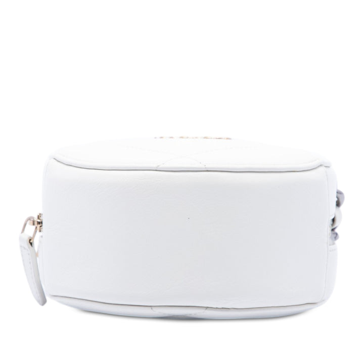 Chanel Matelassé 19 Rond Pochette avec chaîne Cuir de chèvre Blanc – vue 3 – GABY PARIS