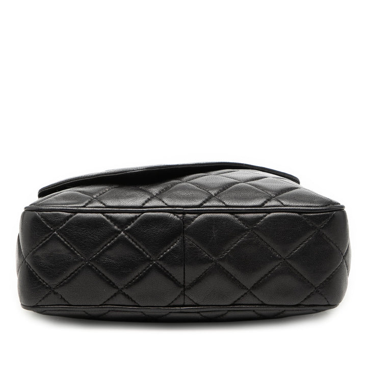 Chanel Mini CC Matelassé Cuir d’agneau Pompon Sac caméra