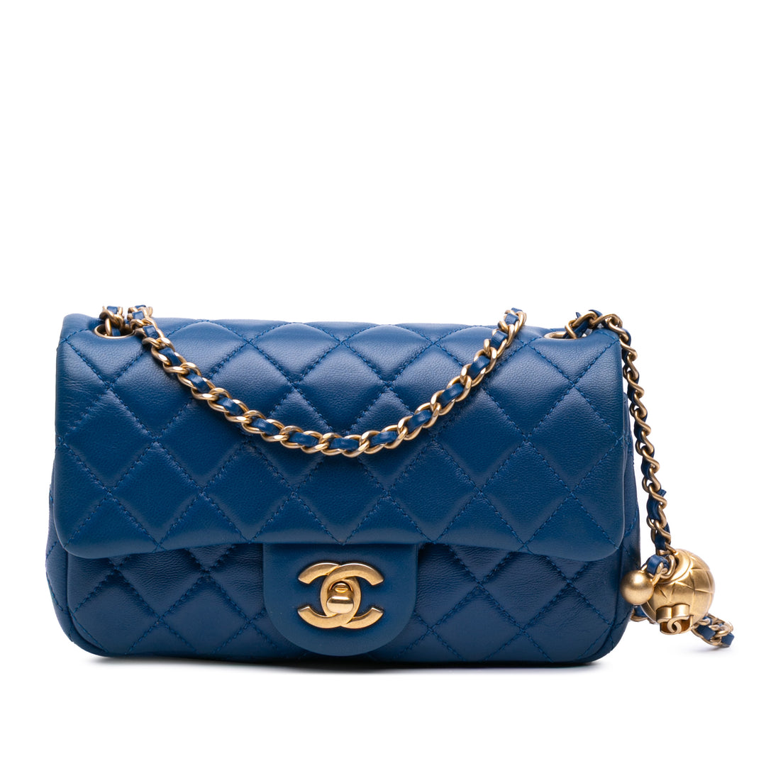 Chanel Mini Rectangular Cuir d’agneau Pearl Crush Flap Bleu – GABY PARIS Authentique