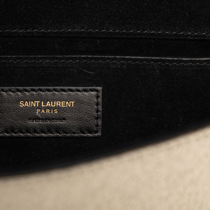 Saint Laurent Metallic Cuir de veau Cassandre Pochette