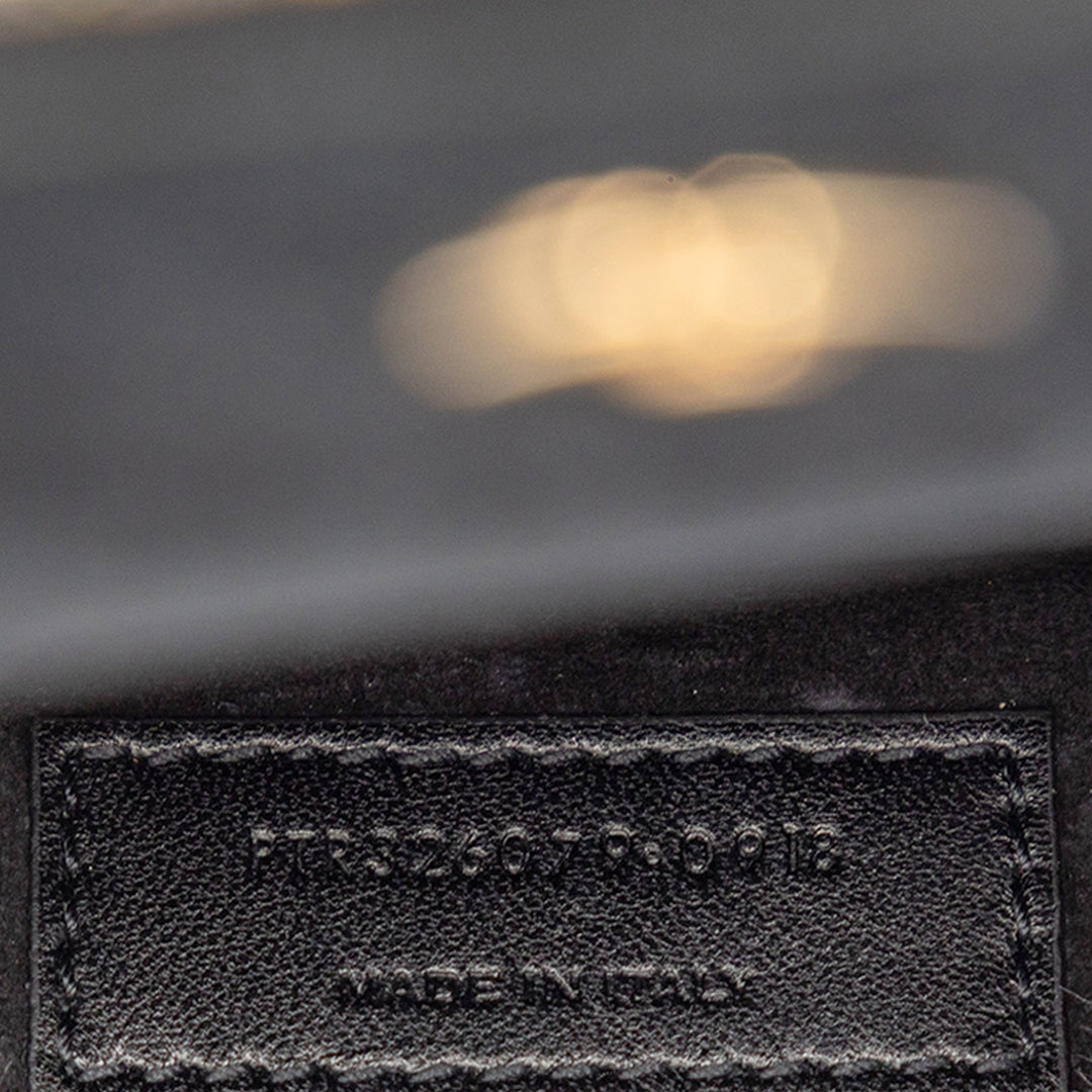 Saint Laurent Metallic Cuir de veau Cassandre Pochette