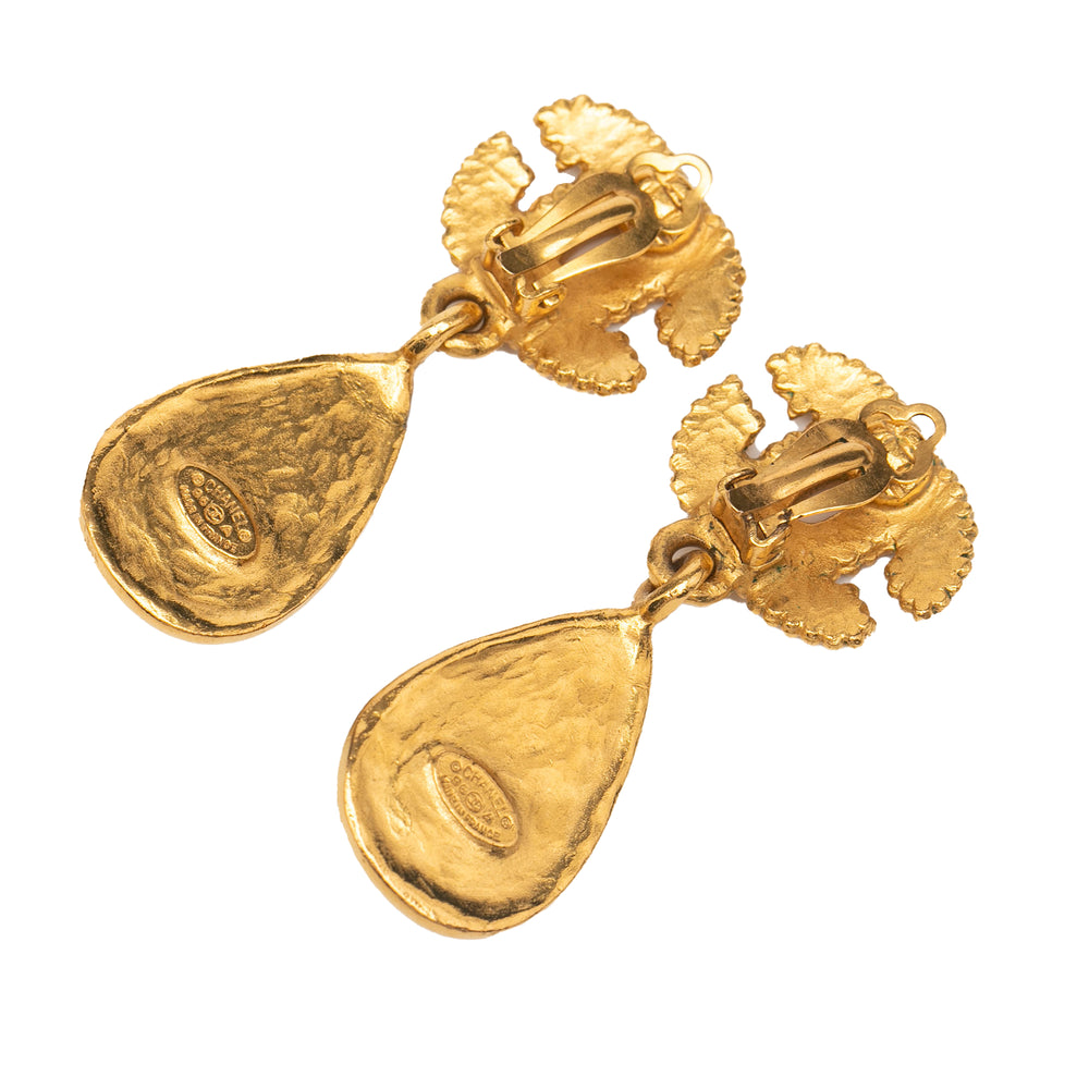 Chanel Doré Plated CC Grapevine Gripoix Drop Clip On Boucle d’oreilles Doré – GABY PARIS Authentique