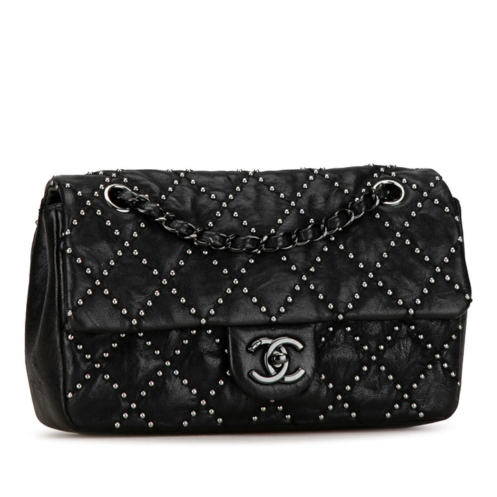 Washed Lambskin Studded Metal Beauty Flap Black - Gaby Paris