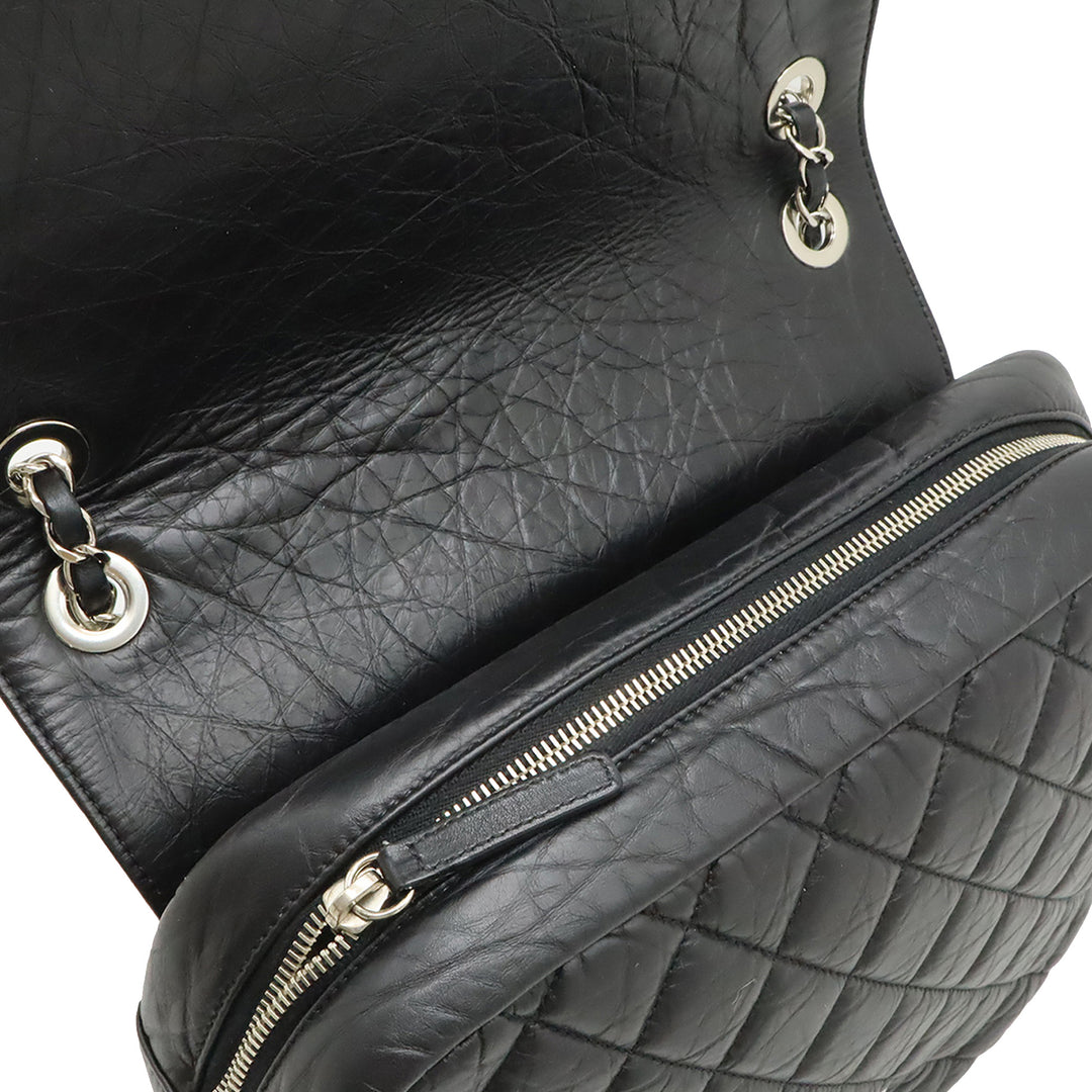 Chanel Matelassé vieilli Cuir de veau Easy Zip à rabat