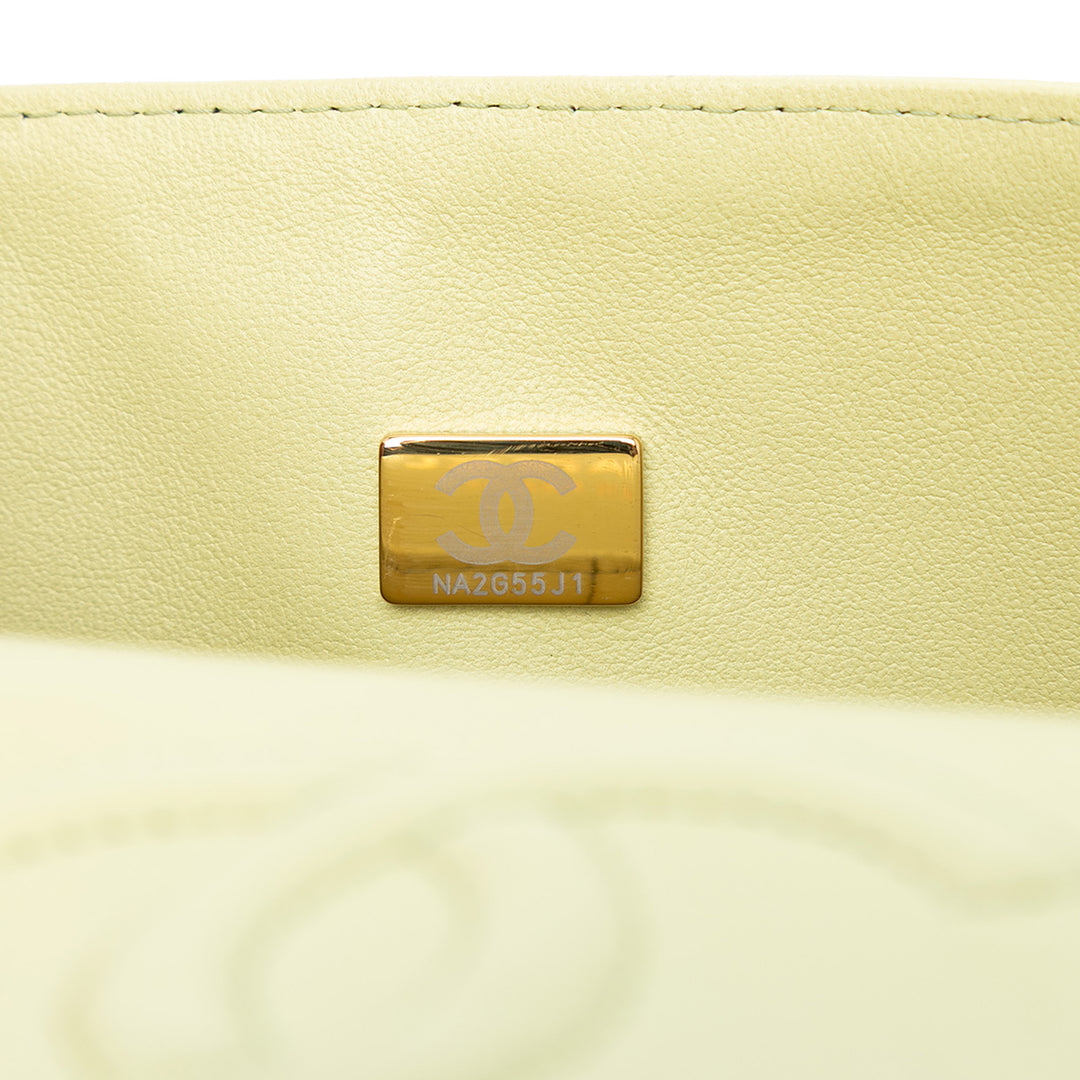 Chanel Medium Classic Cuir d’agneau Double rabat