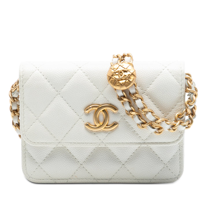 Chanel CC Matelassé Caviar Medallion Charm Pochette avec chaîne