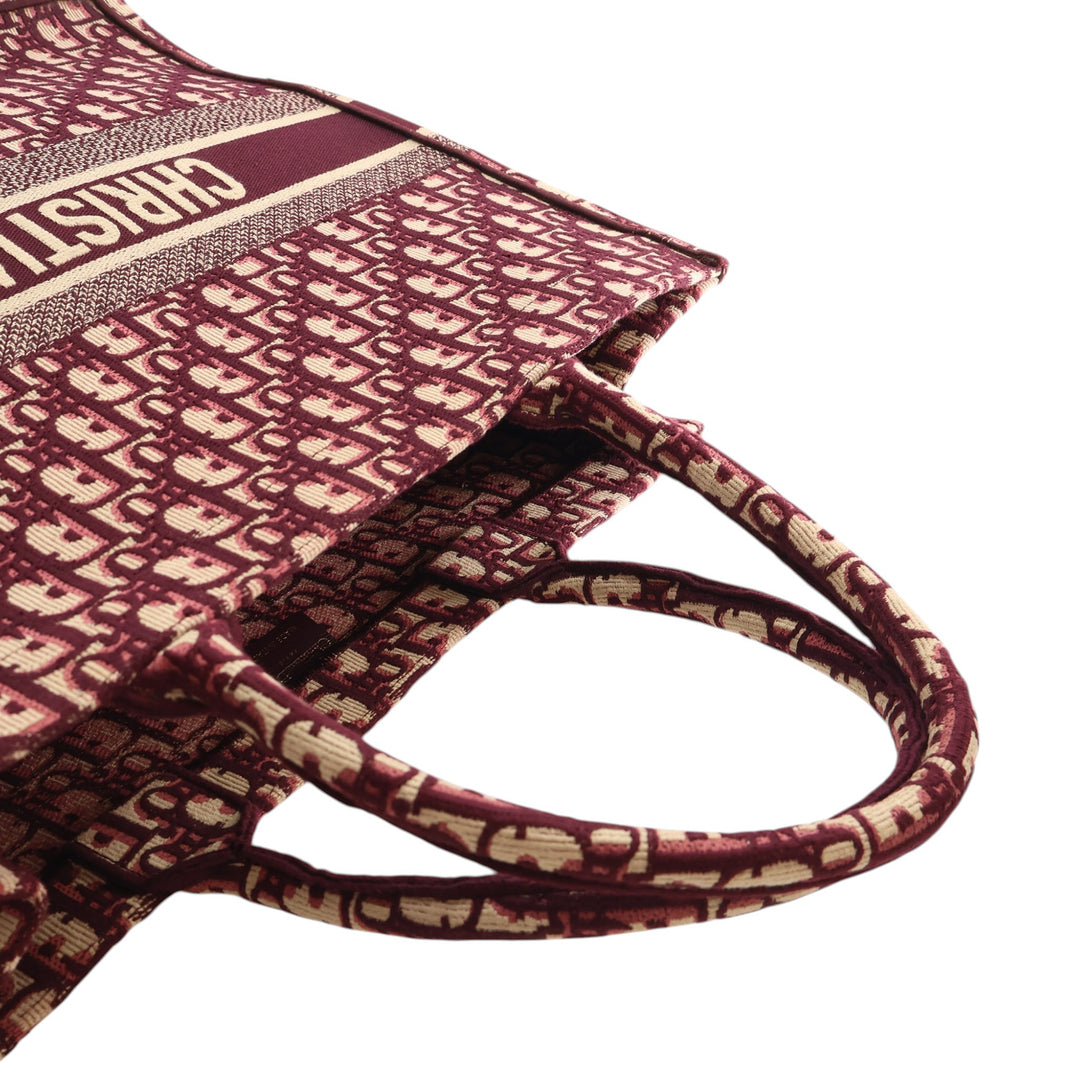 Book Tote brodé Grand Oblique Rouge