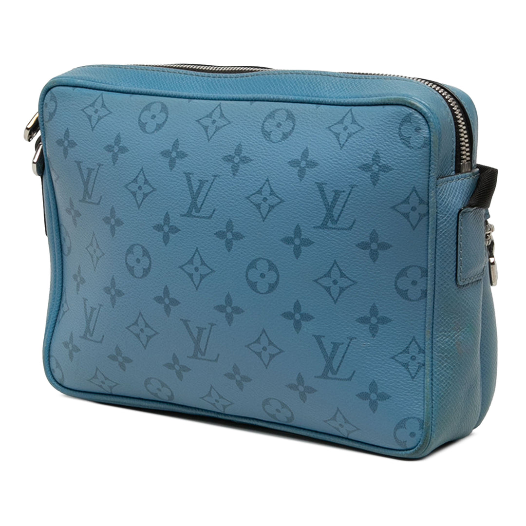 Louis Vuitton Sac bandoulière Taigarama Outdoor Messenger Monogram Bleu – vue 2 – GABY PARIS