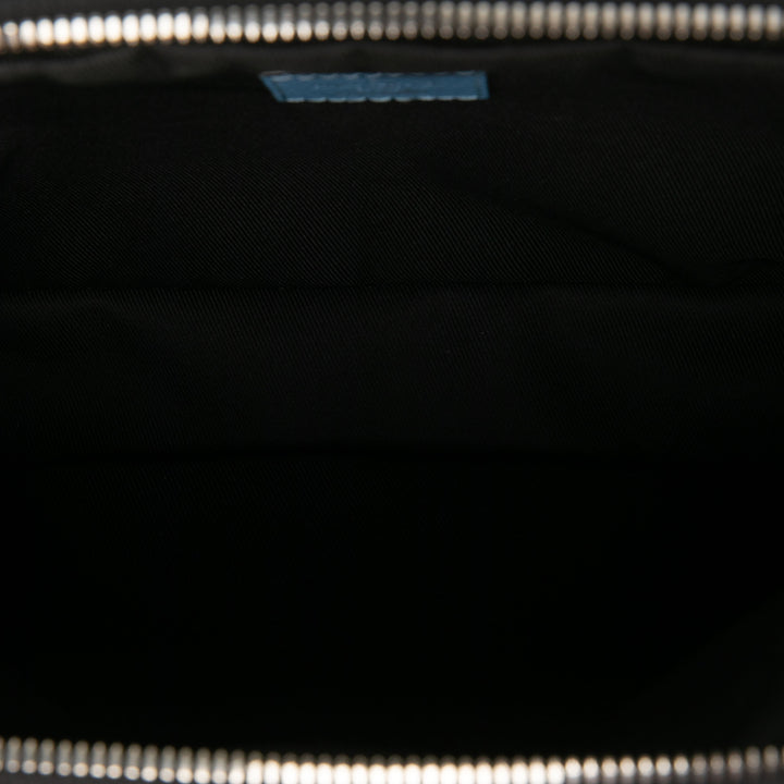 Louis Vuitton Sac bandoulière Taigarama Outdoor Messenger Monogram Bleu – vue 4 – GABY PARIS