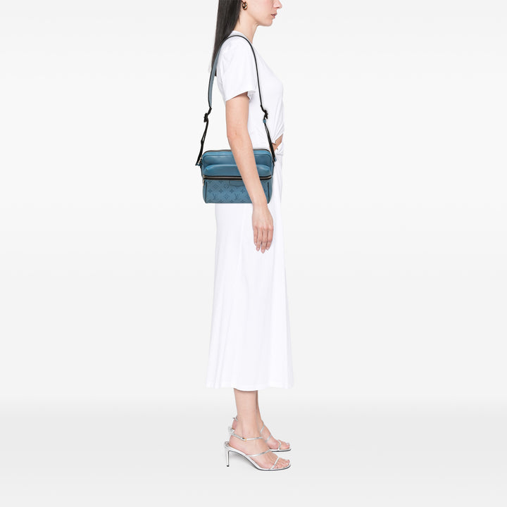 Louis Vuitton Sac bandoulière Taigarama Outdoor Messenger Monogram Bleu – vue 5 – GABY PARIS